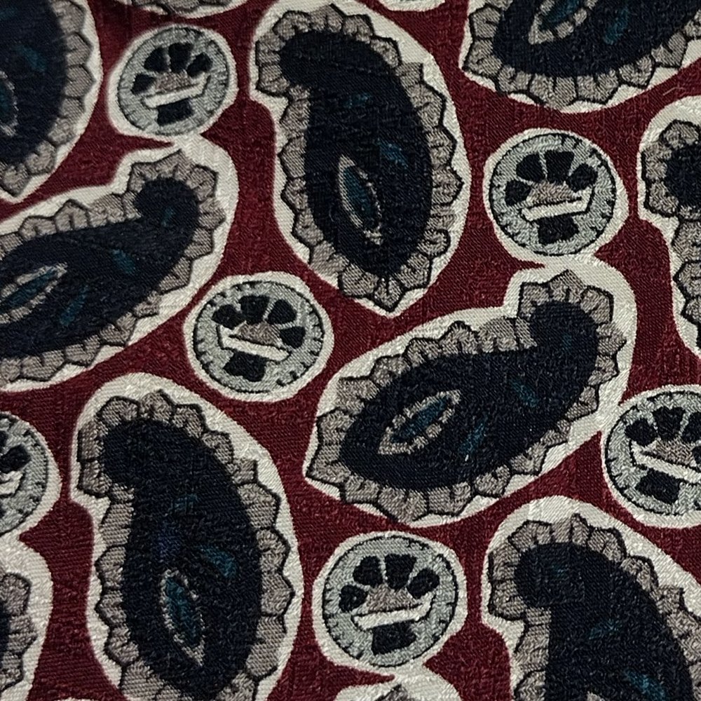 Contissima || Burgundy Paisley Silk Tie